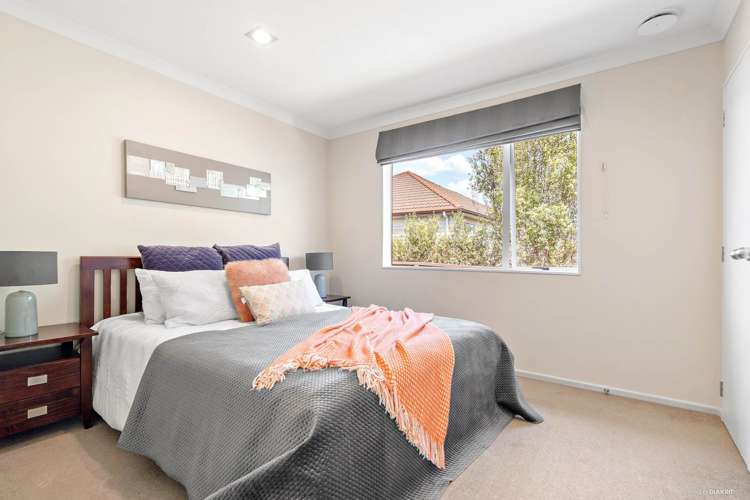 80 Coachman Drive Flat Bush_8