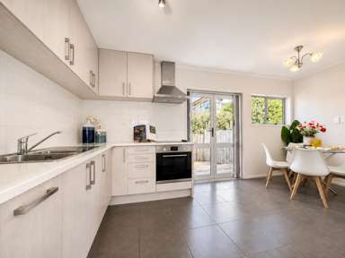 3/3 Willerton Avenue_2