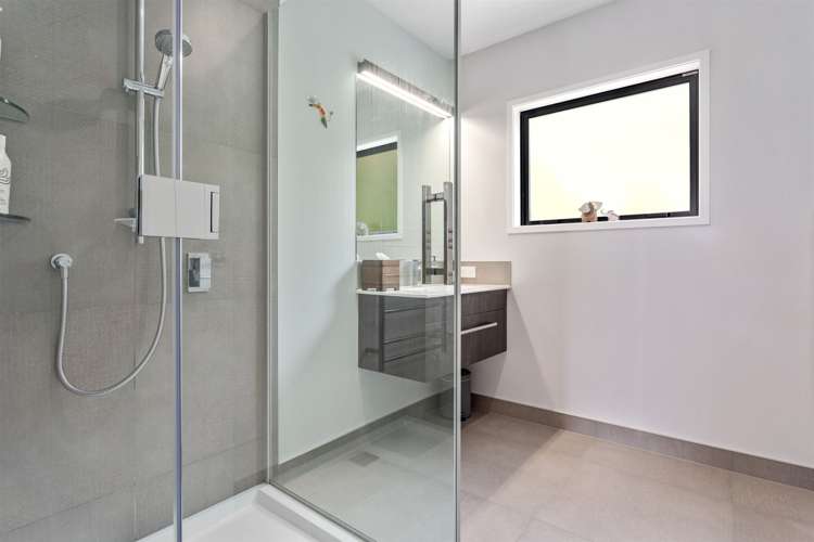 4 Kereru Lane Matata_12