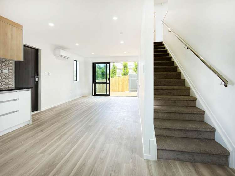 44 Beaumonts Way Manurewa_4