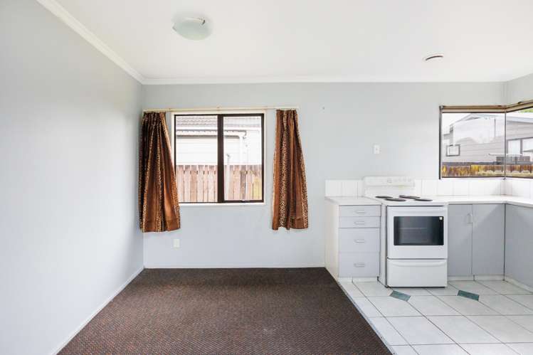 107 Tremaine Avenue Westbrook_6