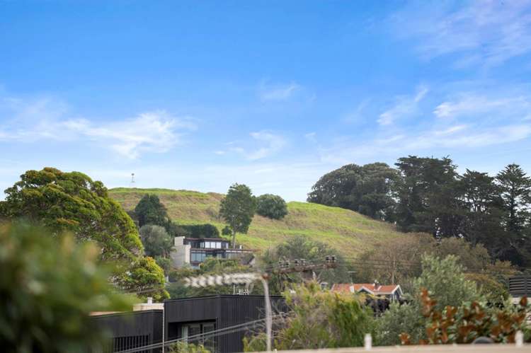 3/28 Armadale Road Remuera_11