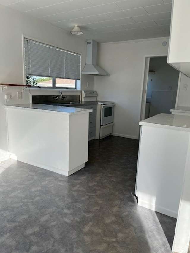 12a Second Avenue 10570_1