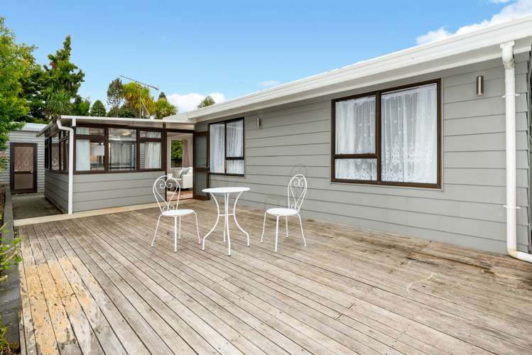 180 Solar Road Glen Eden_20