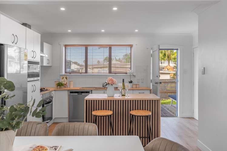 44 Rimu Street New Lynn_6