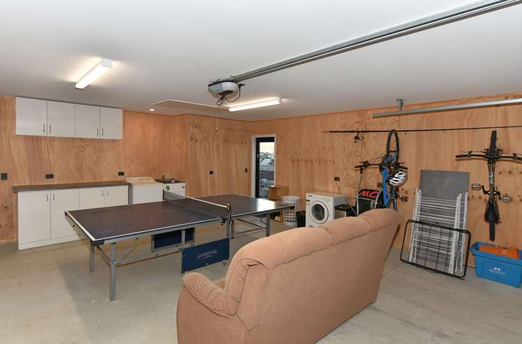 6 Kingfisher Lane Stoke_14