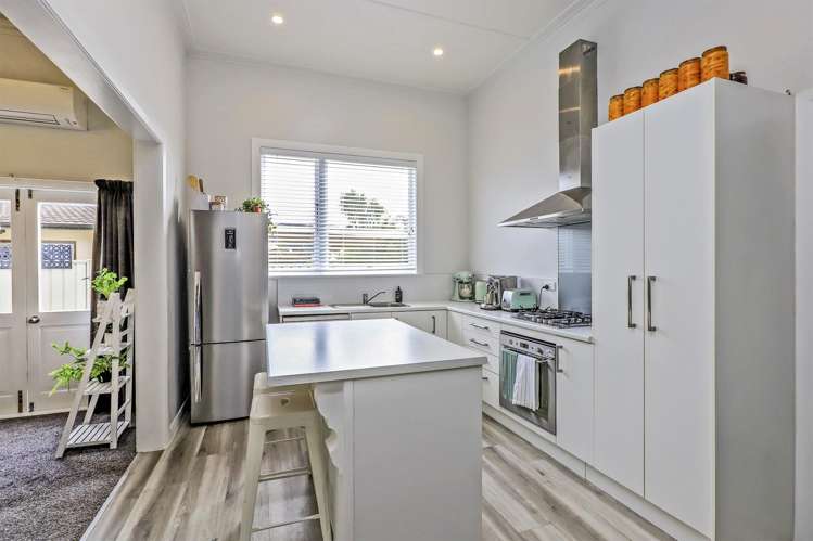 43a Georges Drive Napier South_2