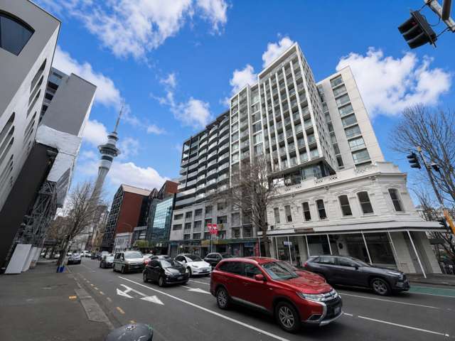 One bedroom apartment on Hobson Street