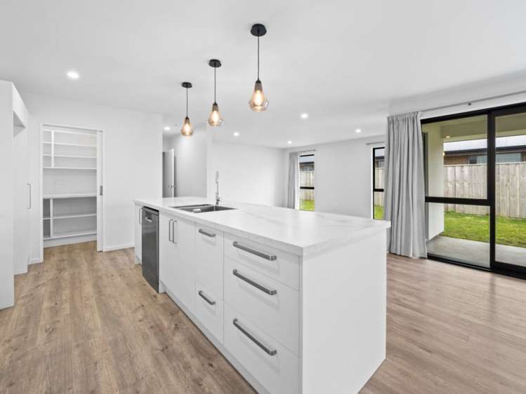 142 Trevors Road_4