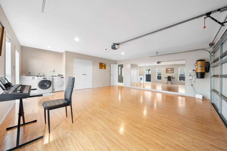 6 Wychwood Avenue Henderson_9