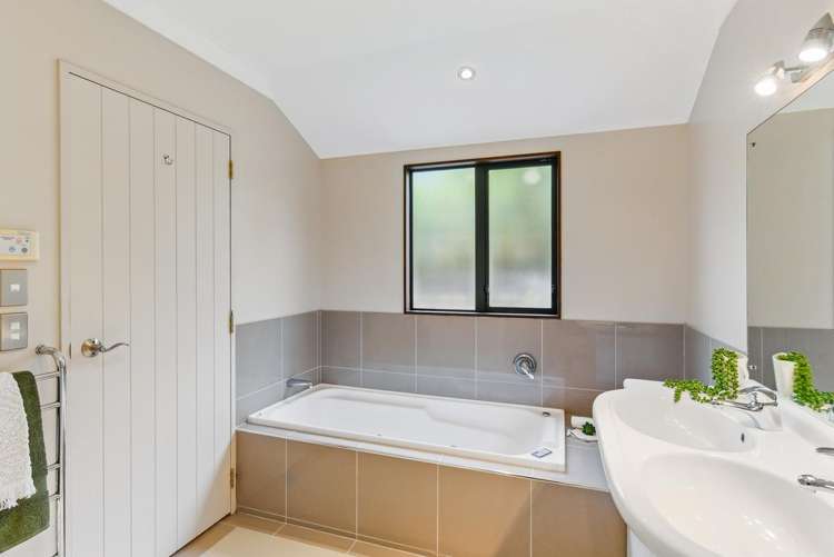 5 Cadastral Court Paraparaumu_26