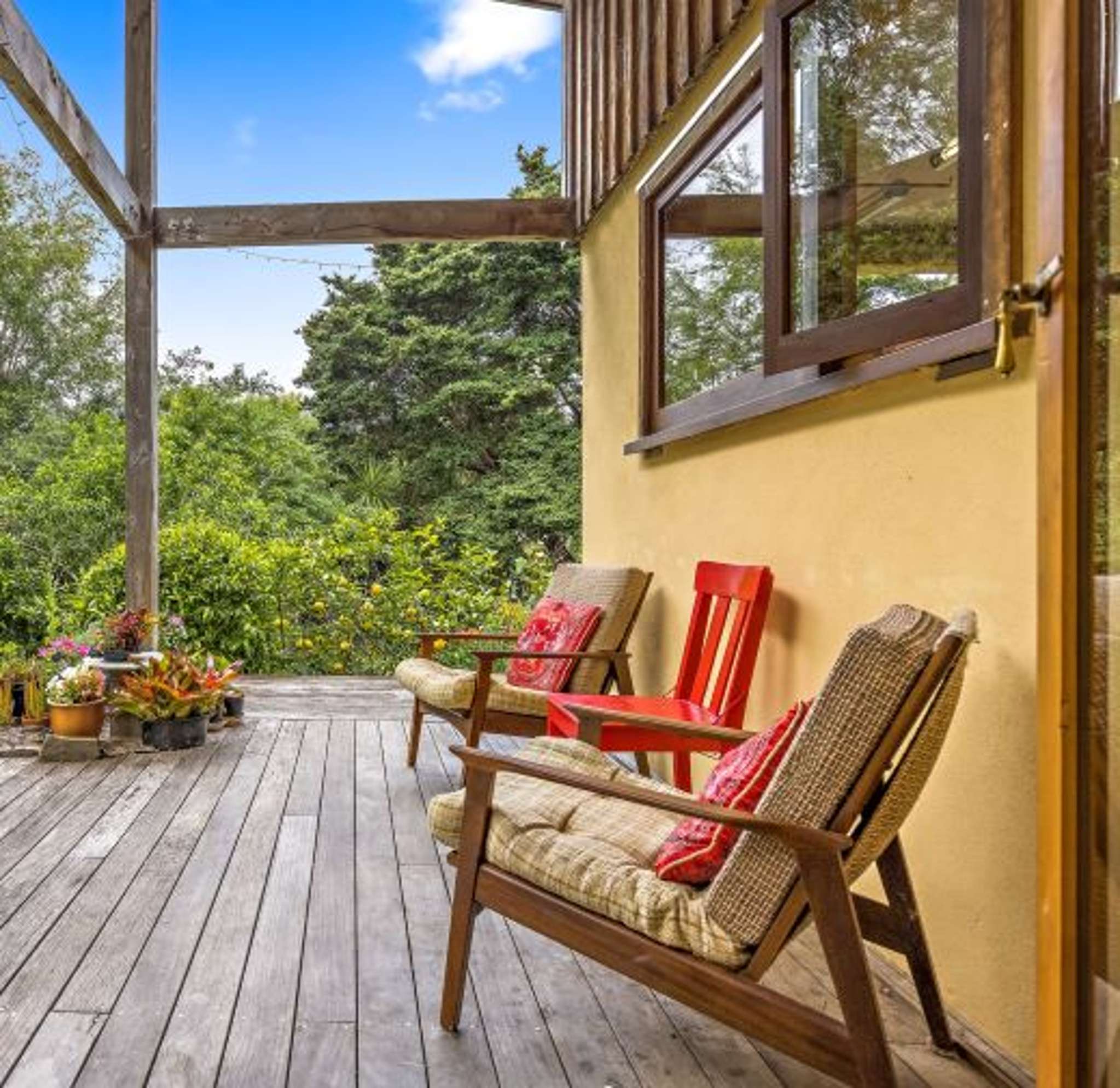 Clean, green living in Kaipara Flats
