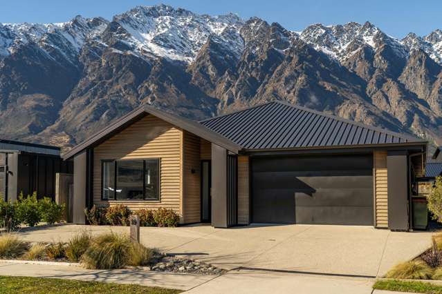 Sun, Space & Spectacular Mountain Views