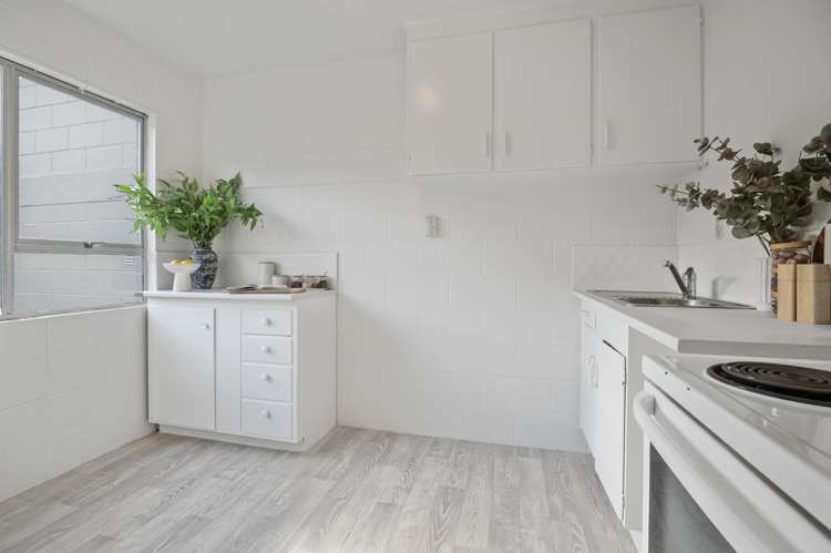 2/75 Taumata Road Sandringham_3