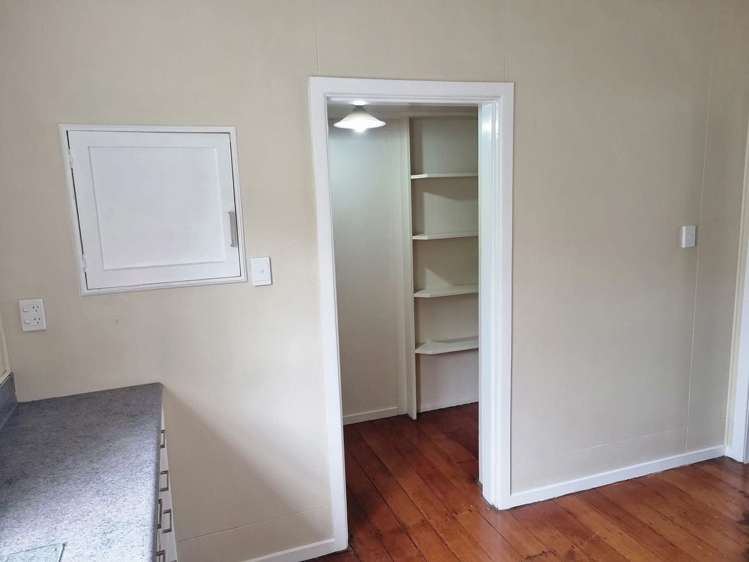 61 Owen Street Belmont_16