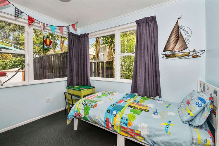 132 Tiroroa Avenue Te Atatu South_14