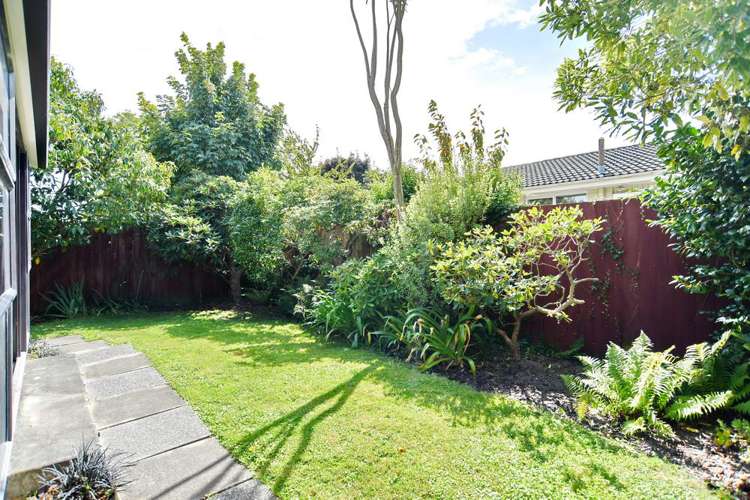 2/57 Reynolds Avenue Bishopdale_18