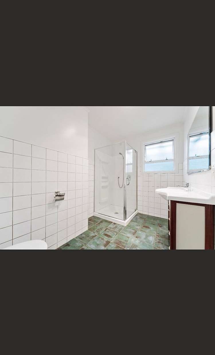 18 Bridge Avenue Te Atatu South_15