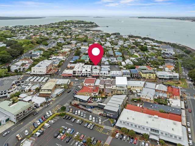 2/26 Victoria Road Devonport_1