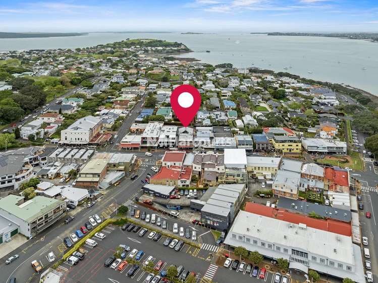2/26 Victoria Road Devonport_1