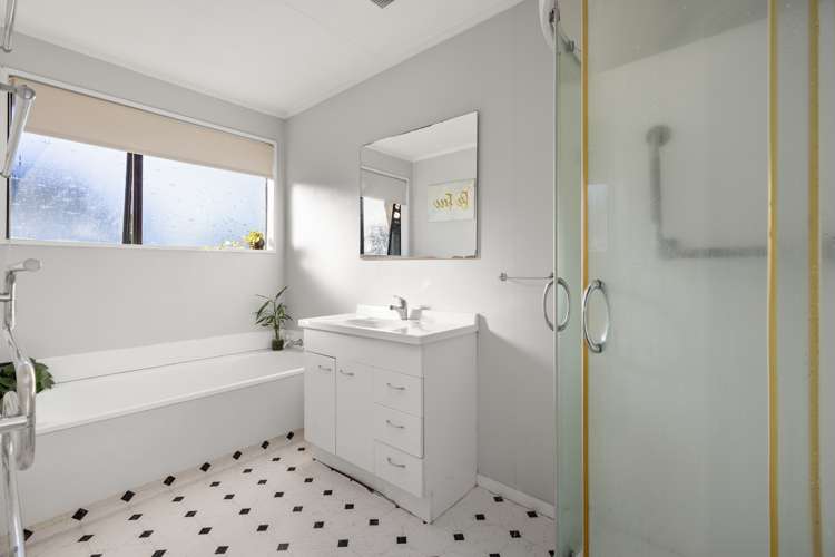 31 Sylvania Drive Matua_6