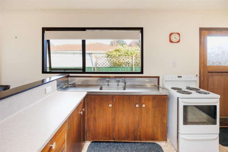 12a Oxford Street Marton_19