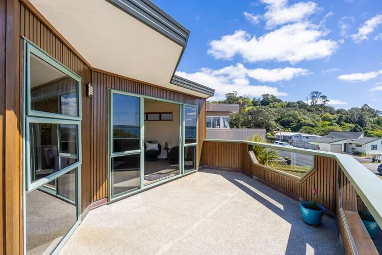 24 Mariners Grove Algies Bay_46