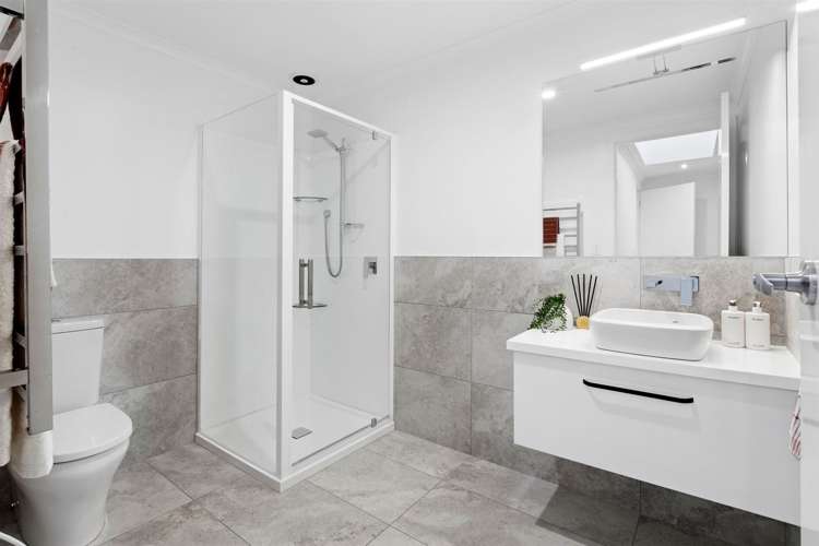 49 Young Street New Plymouth Central_13