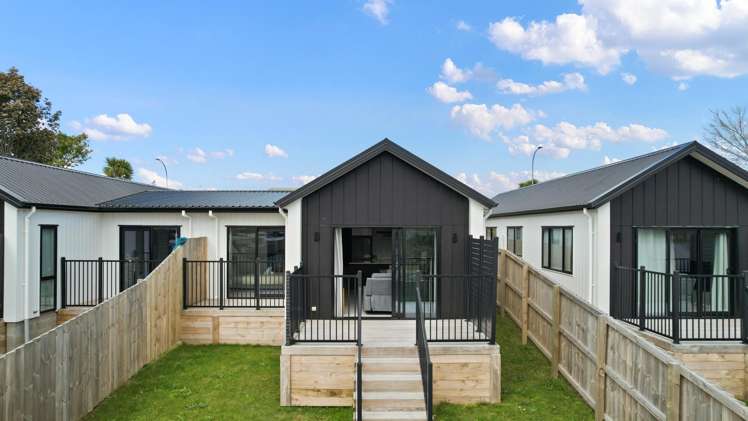 2/18 Church Road Pukete_25