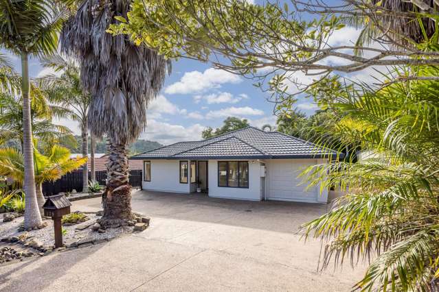 Sunny Family Home with Flexible Living in Orewa - $820 per week