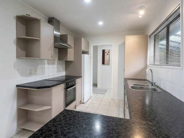 5A Culdaff Place Mt Roskill_3