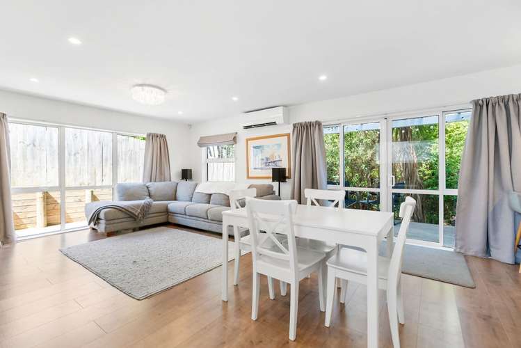 28 Shah Place Glen Eden_1