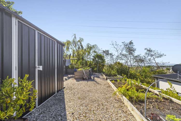 32 Bridgewater Lane Stoke_16