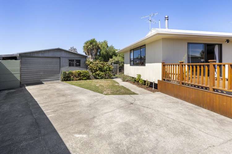 3 Saul Lane Springlands_14