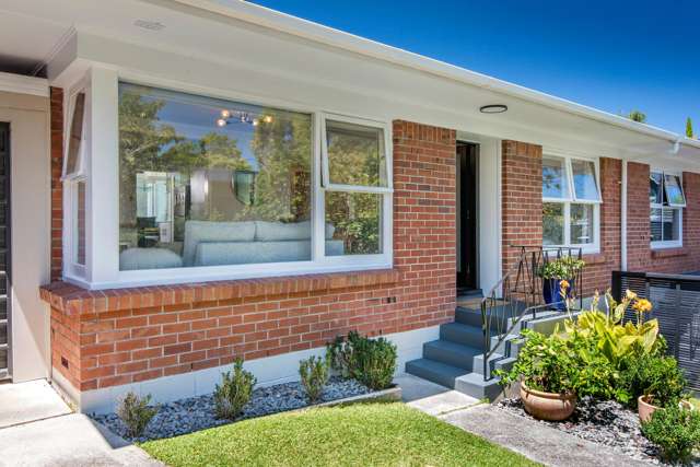 Sunny & Exceptionally Private