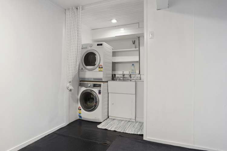 2 Waima Crescent Titirangi_20