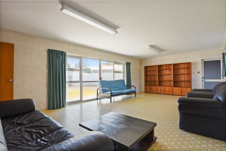 99 Sophia Street Glenholme_8