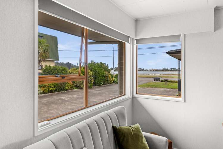 2/32 Meeanee Quay Westshore_5