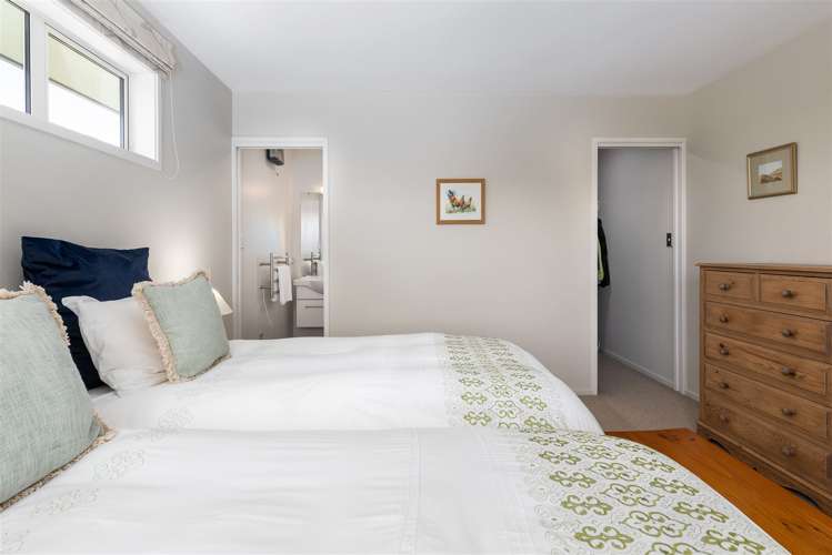 11 River Terrace Renwick_11