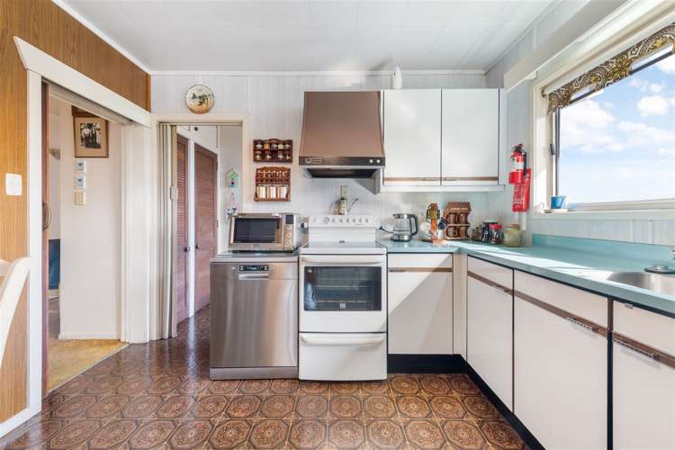 11 Pamela Place New Lynn_8