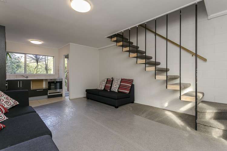 6/106 West Coast Road Glen Eden_9