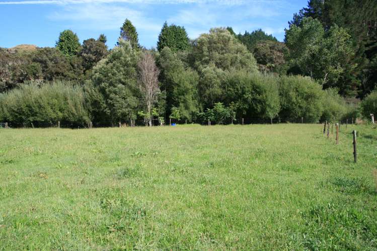 1653 Mokau Road Uruti_35