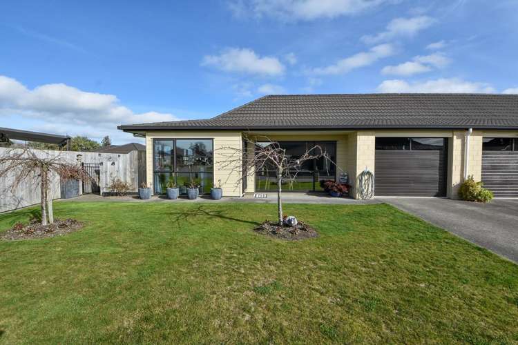 37 Ashmore Park Road Carterton_23