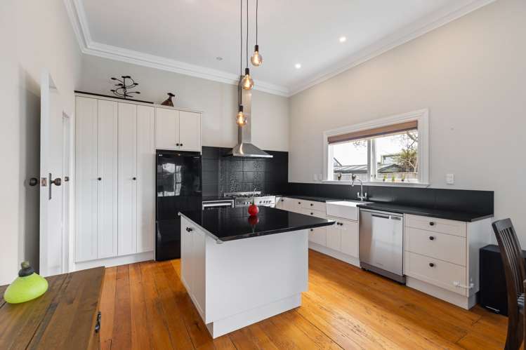 17 Perrin Place_3