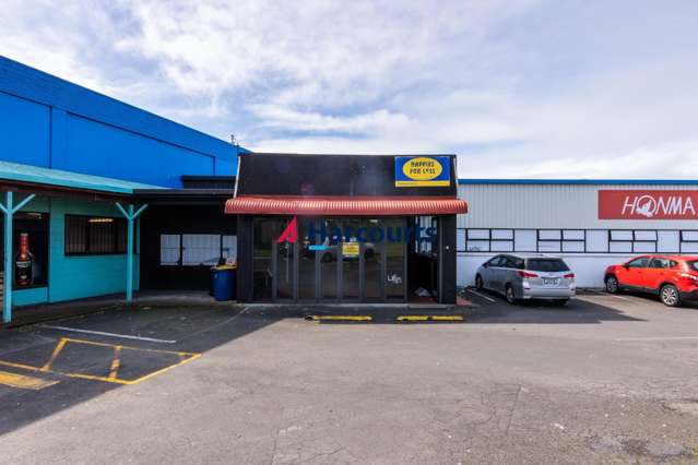 Versatile Wairau Valley Retail