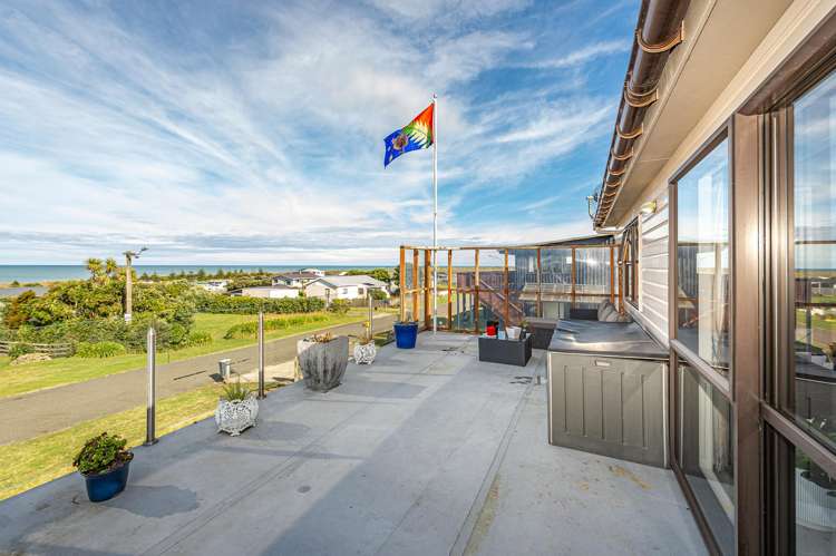 10 Okiwa Terrace Waiinu Beach_2