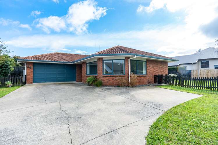 29 Somerton Drive Huntington_1