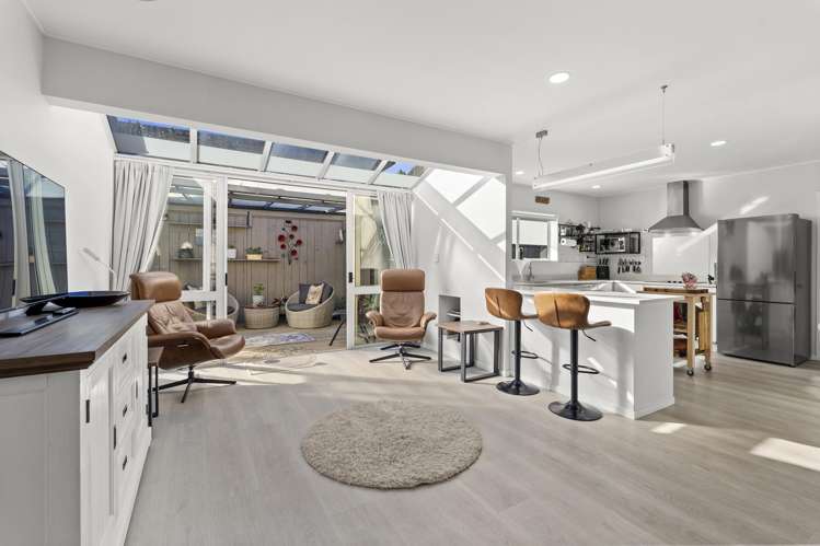 3B Pine Road Orewa_10