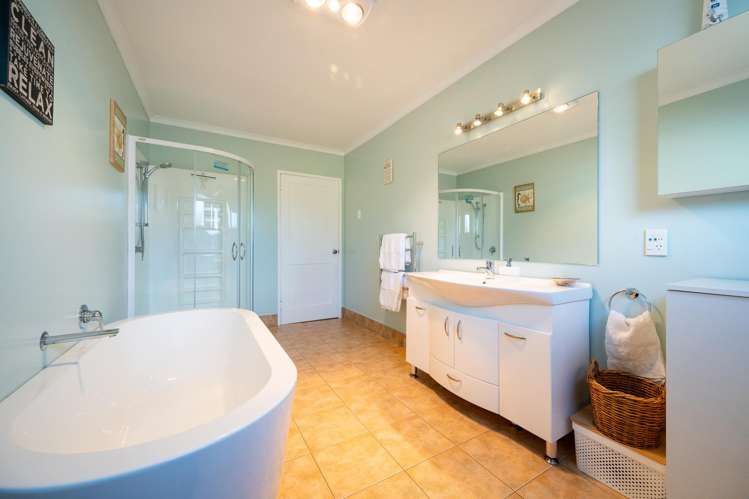 234 Whirinaki Road Eskdale_11