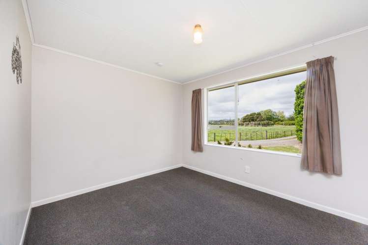 823 Napier Road Whakarongo_12